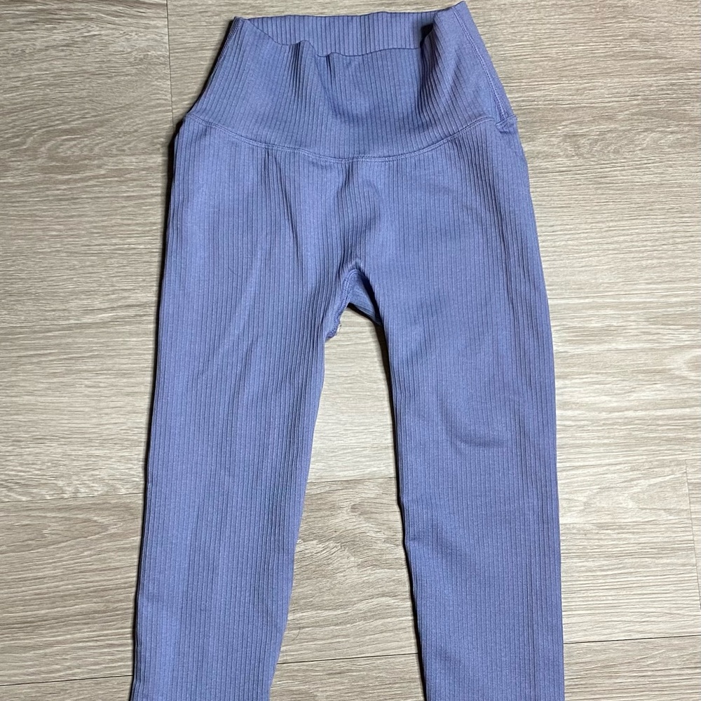 Balance Athletica Linear Pant in blue NWT